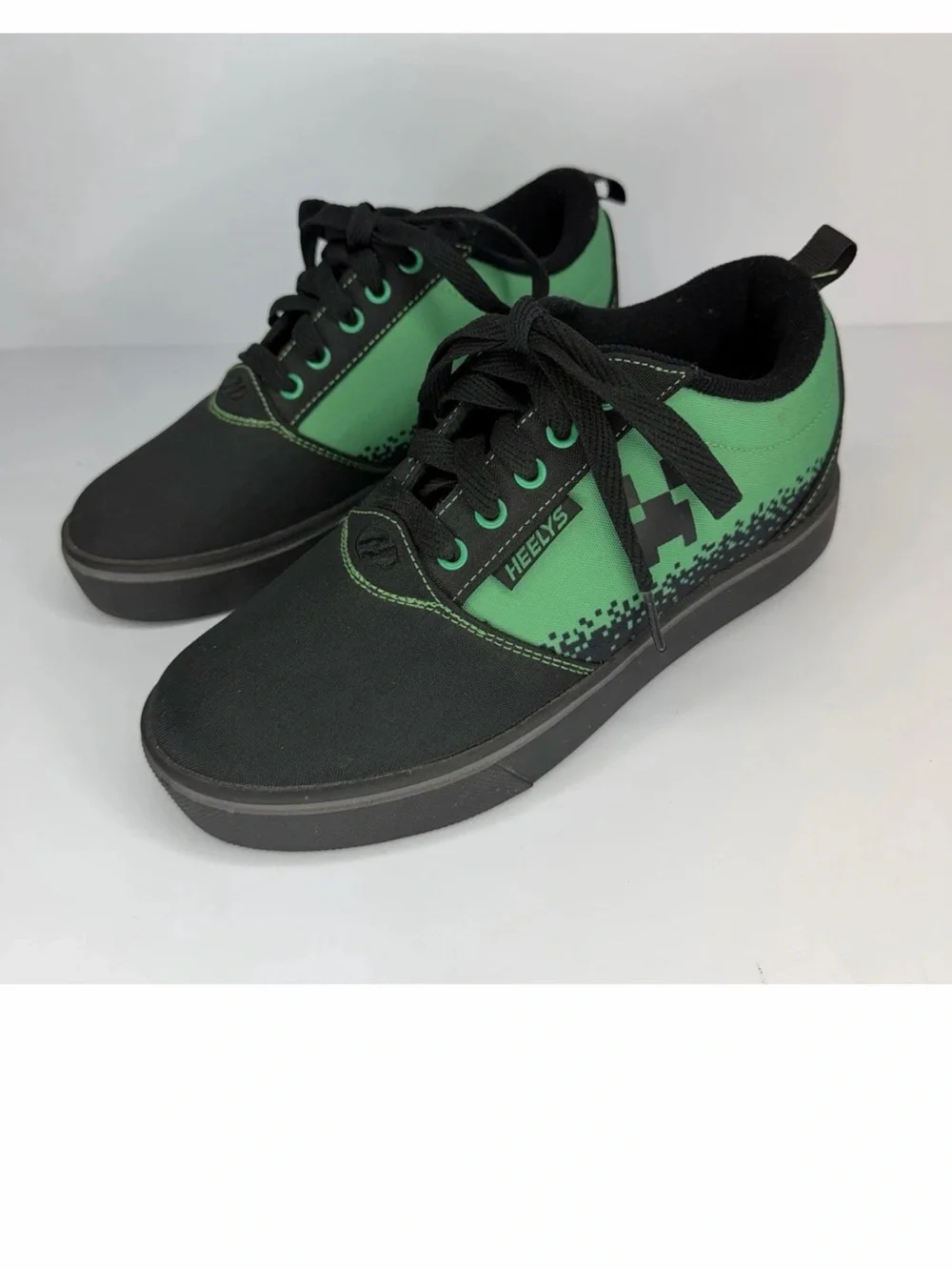HEELYS Pro 20 Minecraft Shoes YTH SZ 5 Green Black Casual Sneakers Comfort